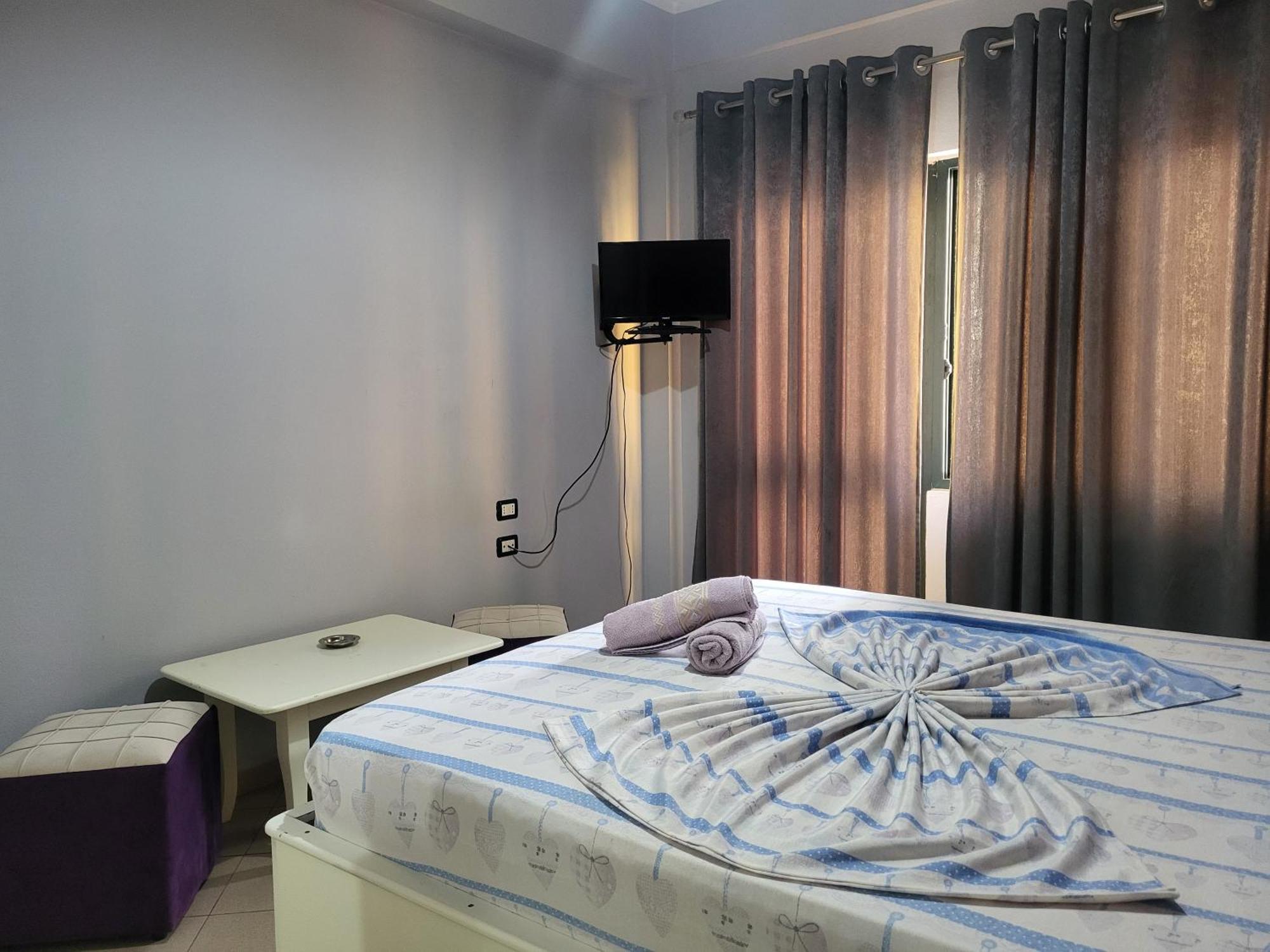 Hotel Europa Lezhë Exterior foto